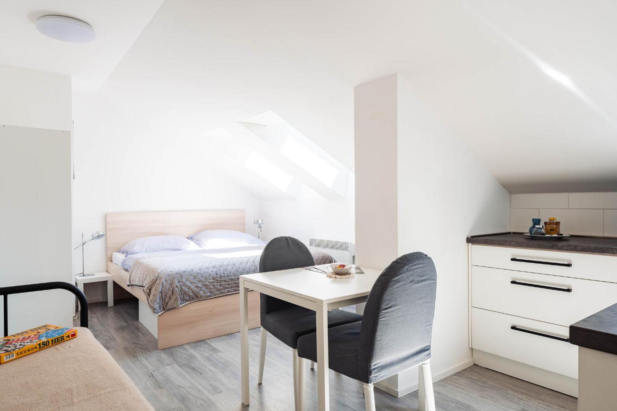 Silvie Apartments - Wurmova Olomouc Luaran gambar